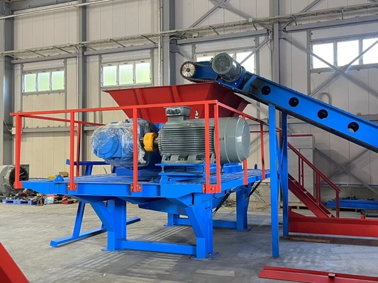 Máquina de trituración de hierro y chatarra de acero de 110kW para trituración de dos ejes