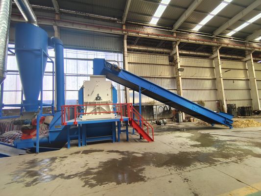 Maquina de triturador de madera para la producción de aserrín Vida útil 5-10 años Triturador de plástico fuerte