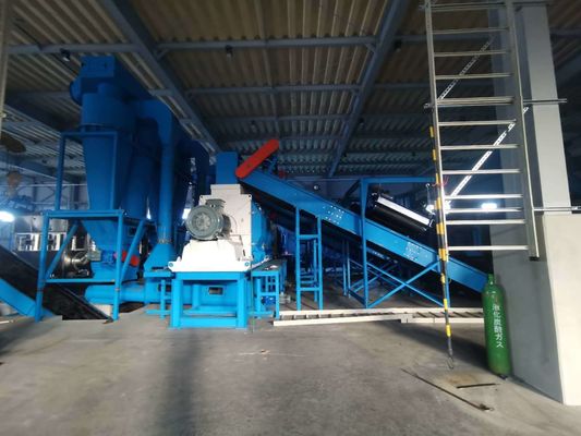 Máquina de trituración de madera/ metal/ caucho/ plástico/ cartón de 90KW con cuchillo de cuchillo de caja de cámara