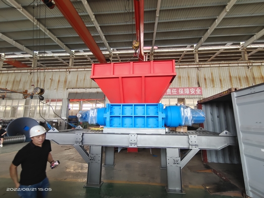 Trituradora de residuos de cáscara de coco de 110kW para triturar plástico de hierro grande y pequeño