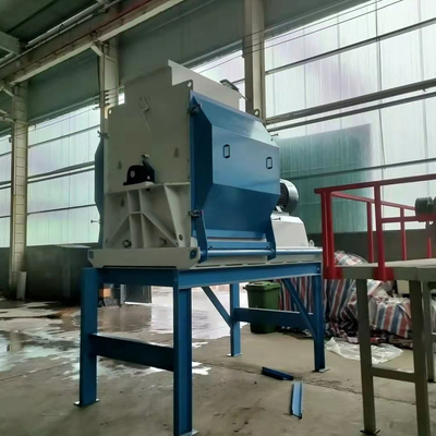 Máquina de trituración de paletas de madera/molienda de 135 kW para talleres de reparación de máquinas